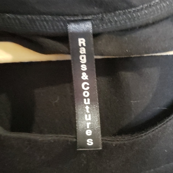 NWOT Cutout Sleeve Tunic - Picture 5 of 6